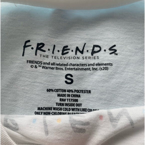FRIENDS tee size small - Picture 2 of 3